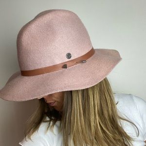 Roxy Felt Fedora